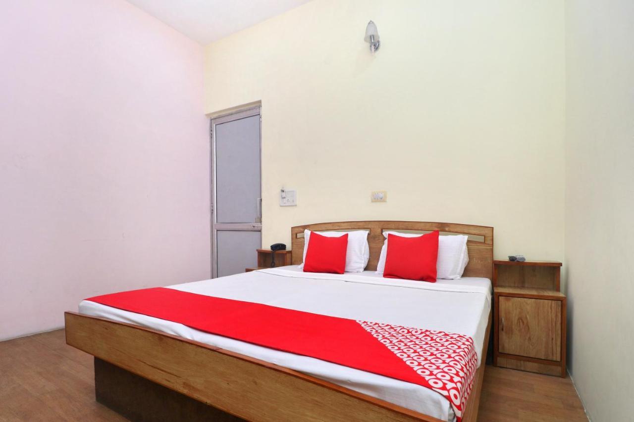 Oyo 19754 Ms Residency Hotel Hoshiarpur Eksteriør billede