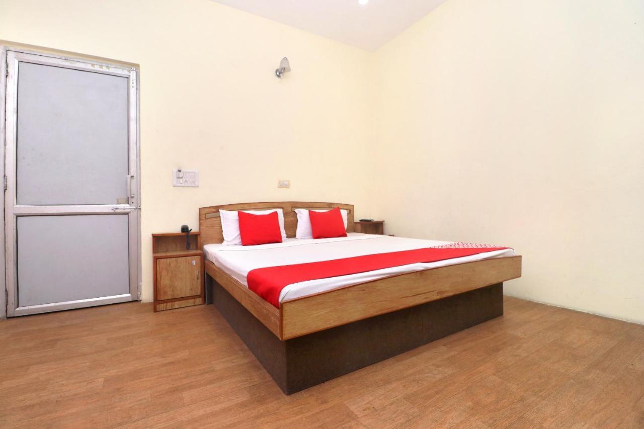 Oyo 19754 Ms Residency Hotel Hoshiarpur Eksteriør billede